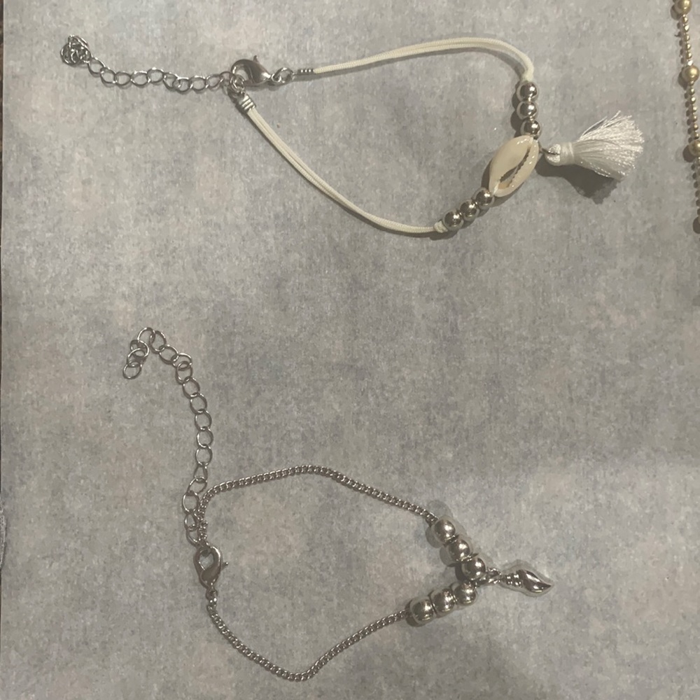 Shell theme bracelets